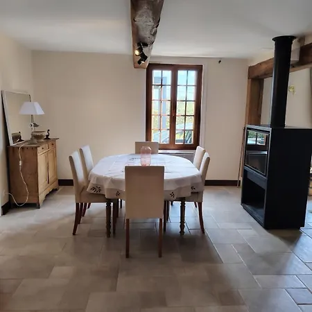 Charmante Longere Normande 2-6 Personnes 度假居 *